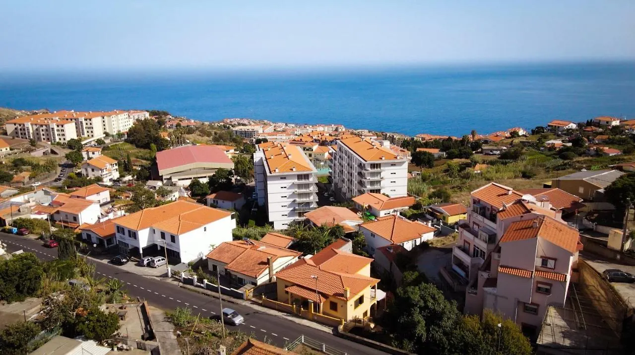 Vista Mar by Atlantic Holiday Caniço